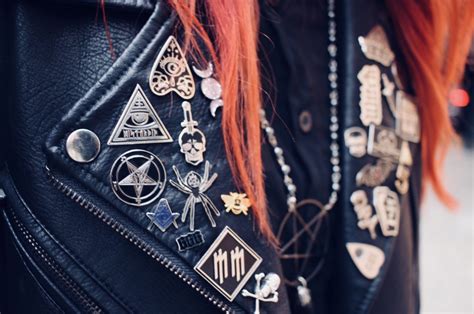 baddie goth|10 Goth Girl Instagrammers to Follow for Style Inspiration